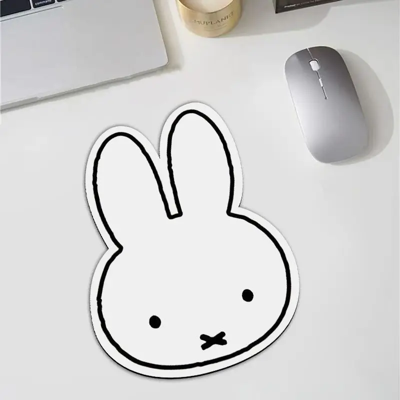 Esports Gaming Desk - Mouse Pad em Forma de Coelho